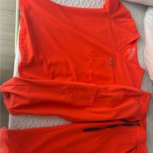 Figs Bold Orange Scrub Set